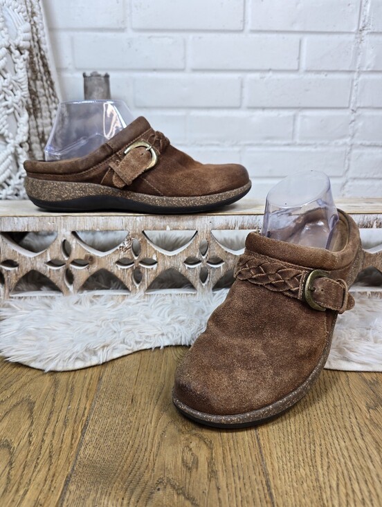 Aetrex Shoes - Aetrex Brown Suede Slip On Mule Size 8.5